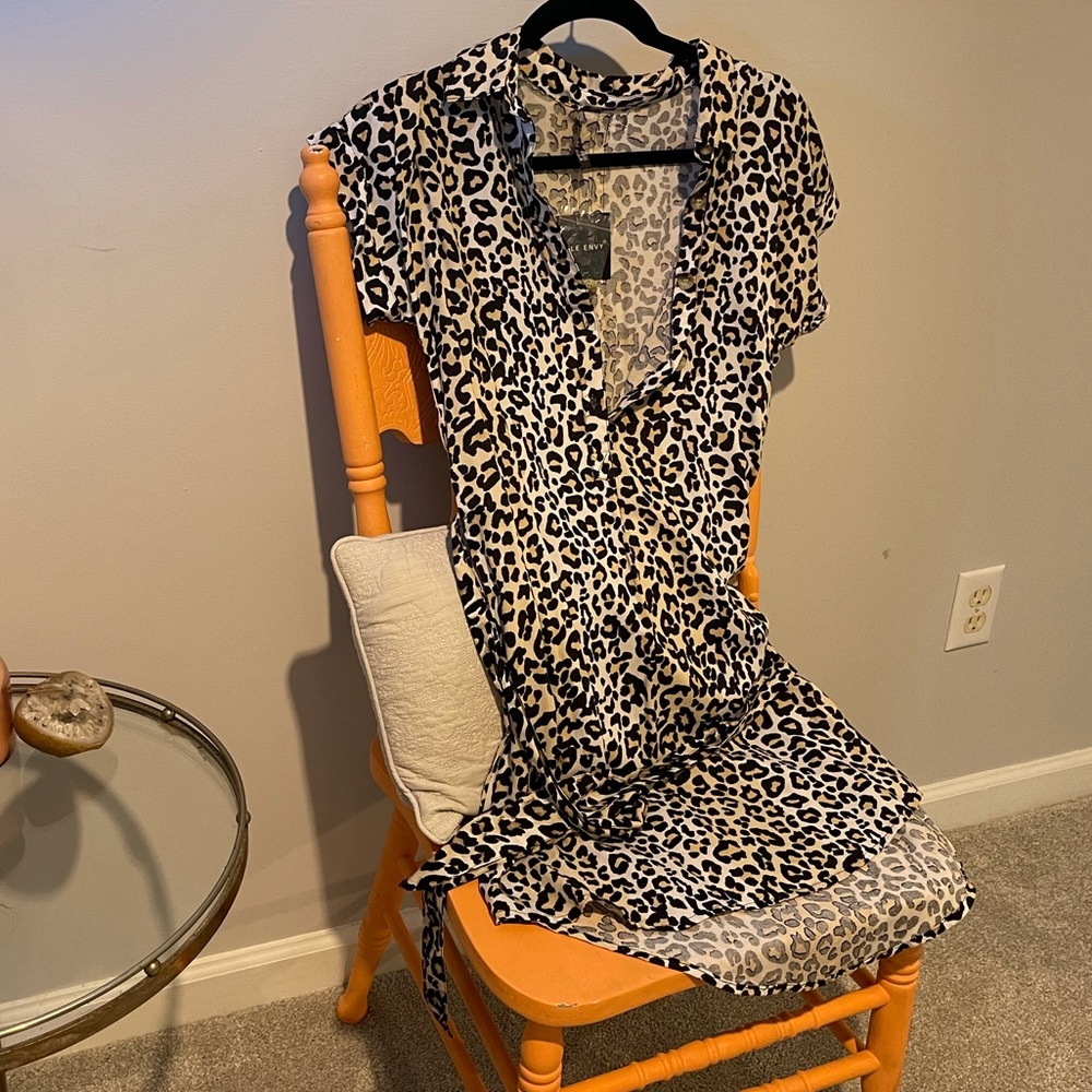 🔥 2 for $10 🔥 Belted Leopard Shirtdress